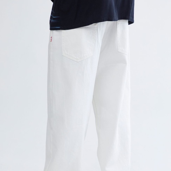 BDG Skate Fit Jeans 32 x 30 NWT - Picture 3 of 6